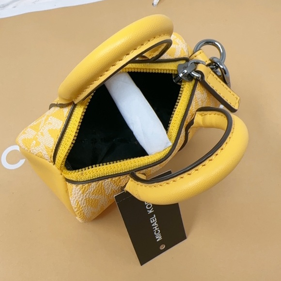 Michael Kors Micro Duffle Keyfob - Picture 5 of 8